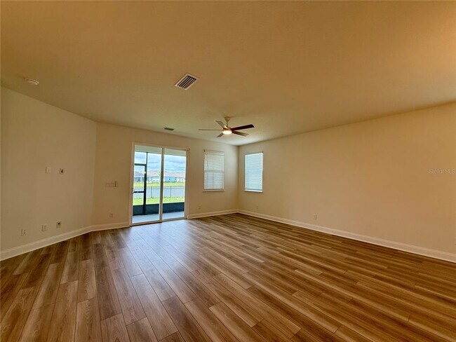 Building Photo - 53 Signet Cir