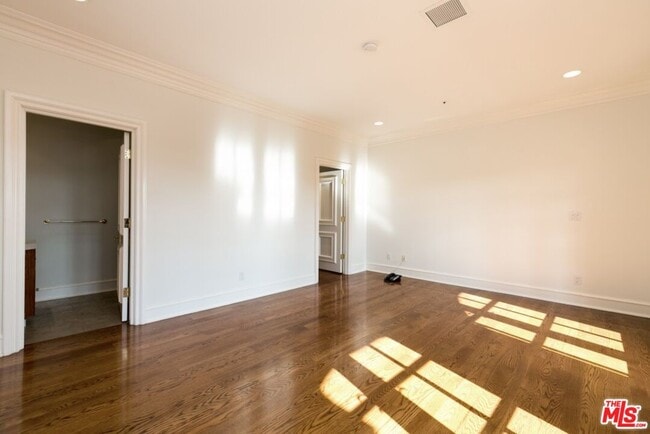 Building Photo - 1450 Cuesta Linda Dr