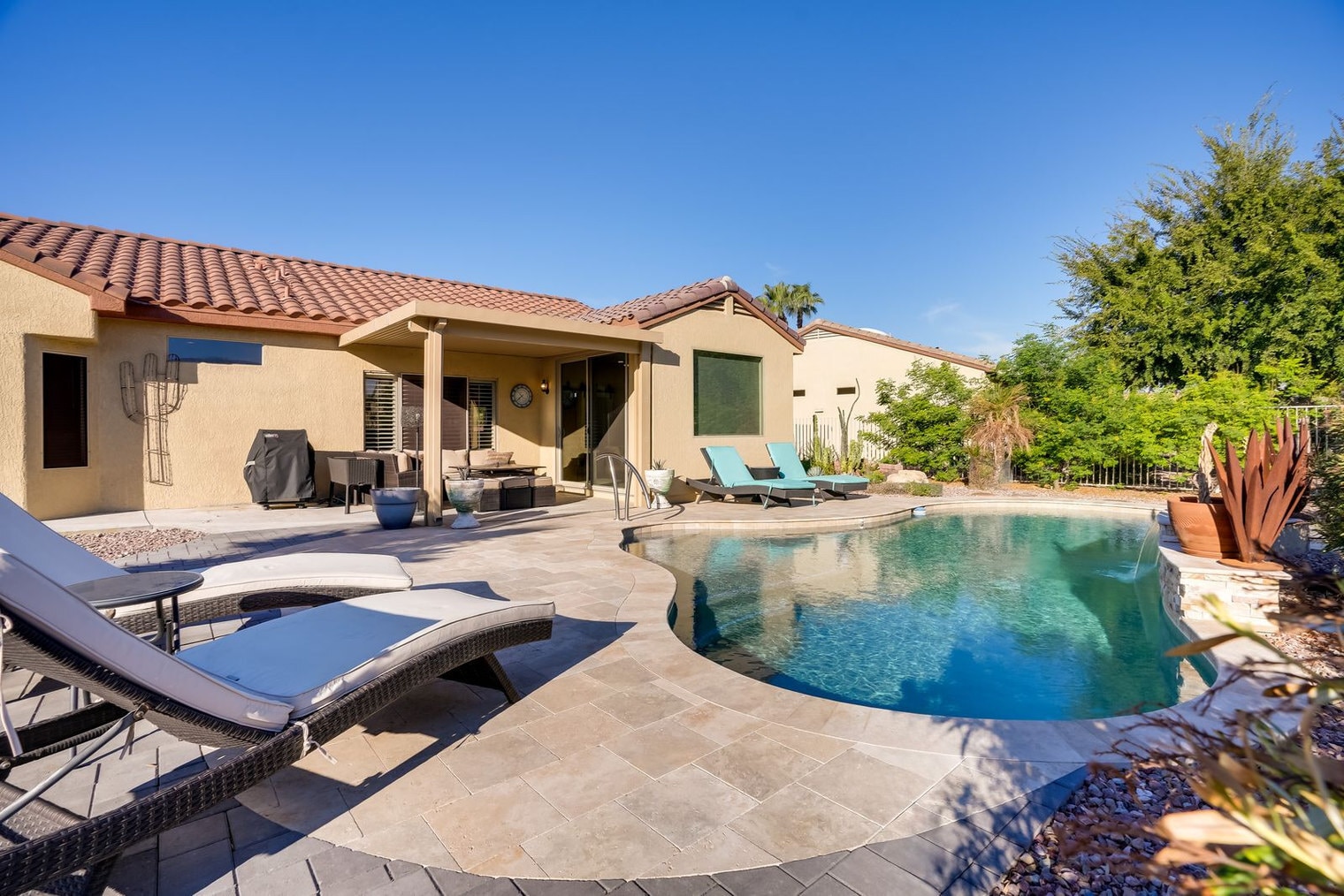 Building Photo - 15992 W Indigo Ln