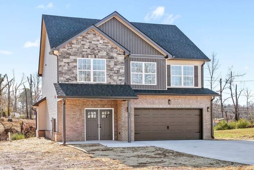 Building Photo - 602 Eva Dr