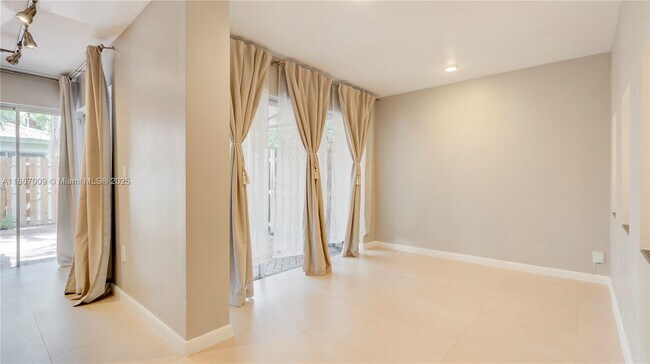 Building Photo - 10953 SW 75th St