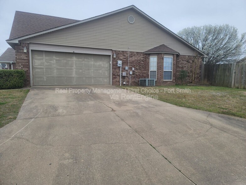 Building Photo - 3802 Owen St