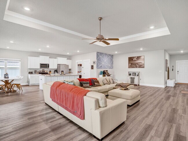 Building Photo - 3962 Whitetail Ln