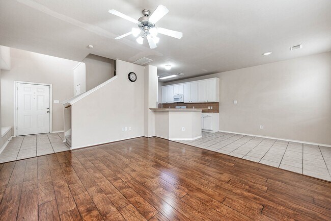 Building Photo - 12415 Oriole Lake Way