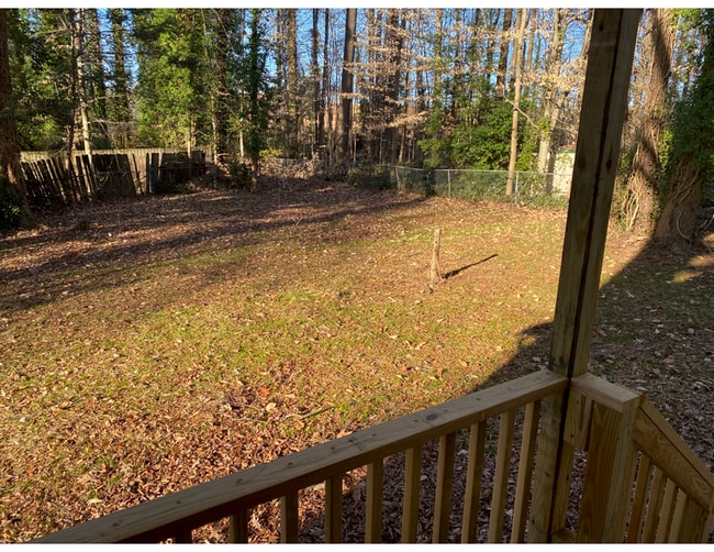 Building Photo - 3720 Manor Dr