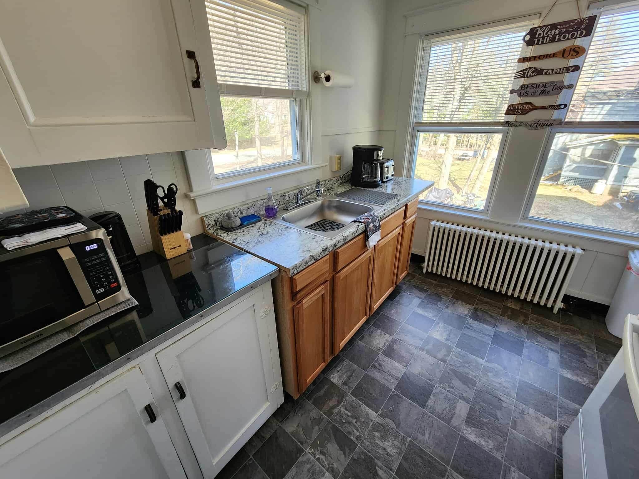 Building Photo - 145 Park Ave