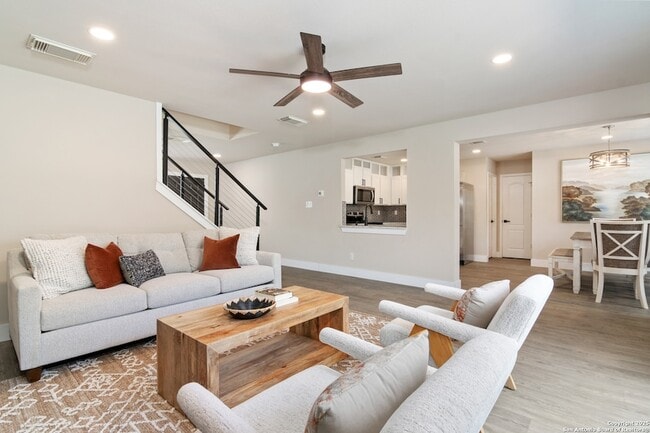 Building Photo - 21450 Bubbling Creek