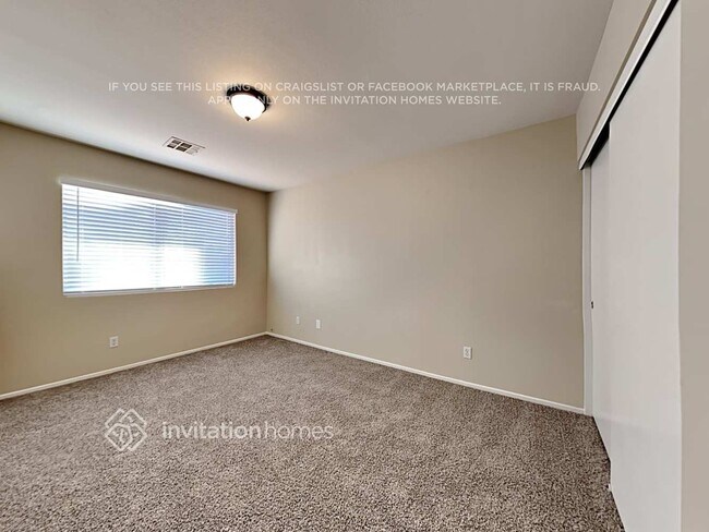 Building Photo - 1294 Summer Dawn Ave