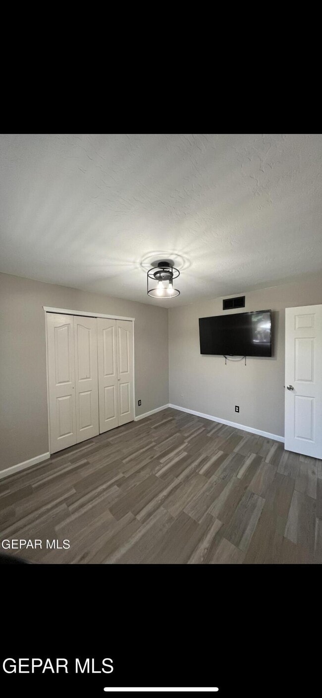 Building Photo - 7548 Plaza Taurina Dr