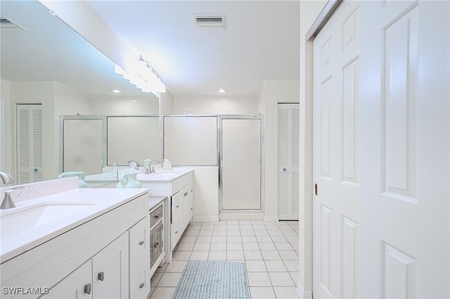 Building Photo - 833 Reef Point Cir