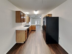 Building Photo - 16306 Jast Dr