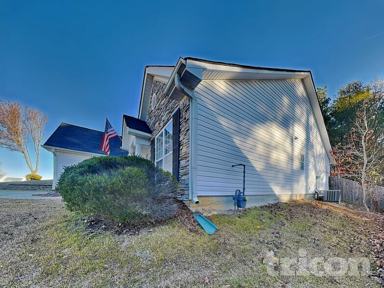 Building Photo - 96 Covington Dr