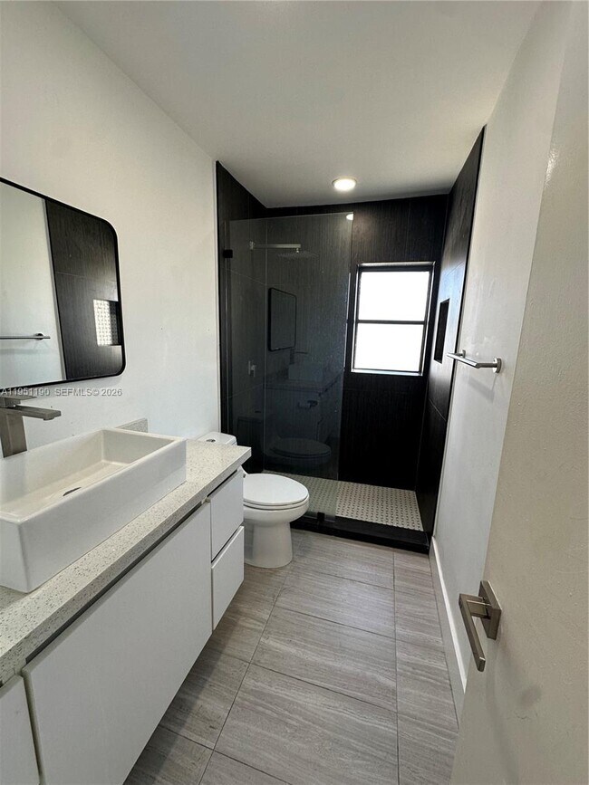 Building Photo - 3199 Coral Hills Dr