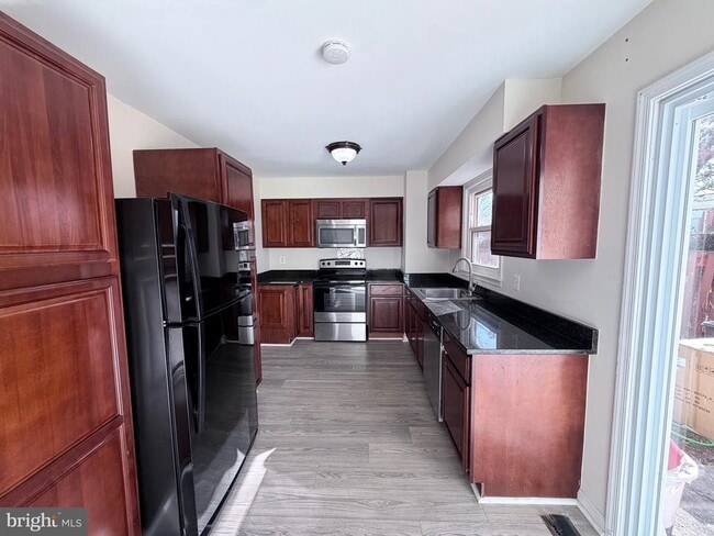 Building Photo - 4054 Hanson Oaks Dr