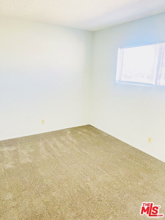 Building Photo - 12210 Birch Ave