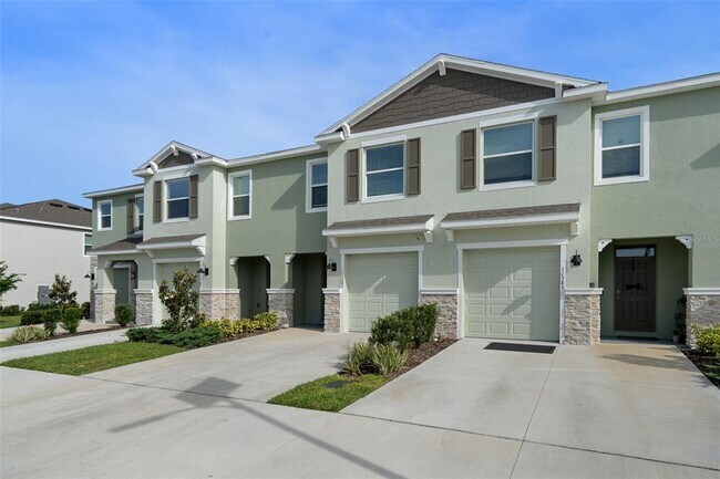 Building Photo - 11385 Crescent Deer Dr