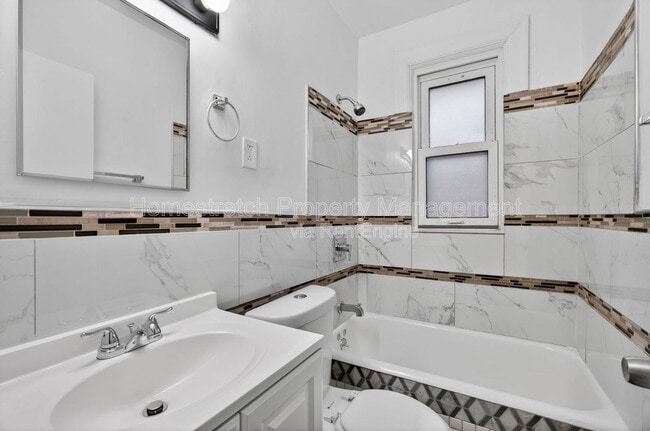 Building Photo - 8347 Eton Pl