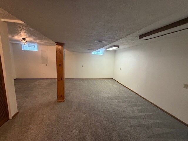 Building Photo - 897 Cornell Ct