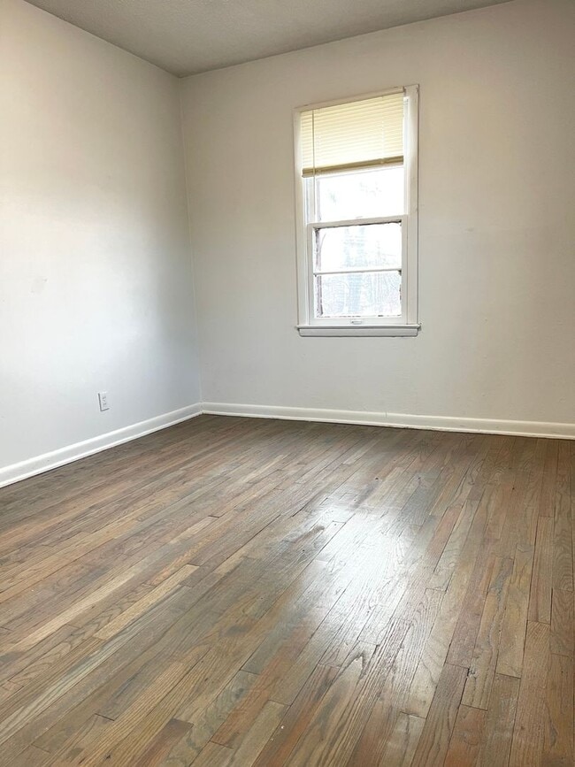 Building Photo - 3826 N 36th St
