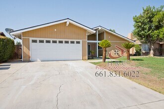 Building Photo - SW- 3 bedroom 2 bathrooms