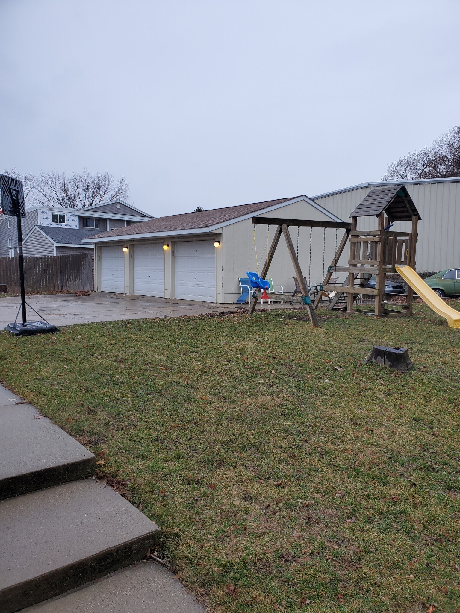 Garages and play area - 1106 Oleson Rd