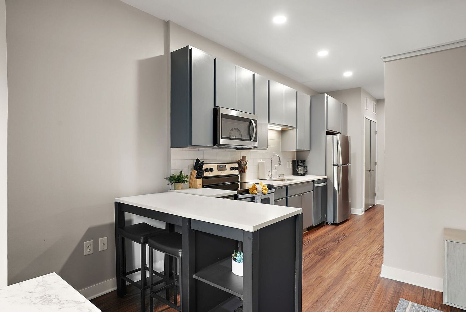 Building Photo - 1410 Nicollet Ave