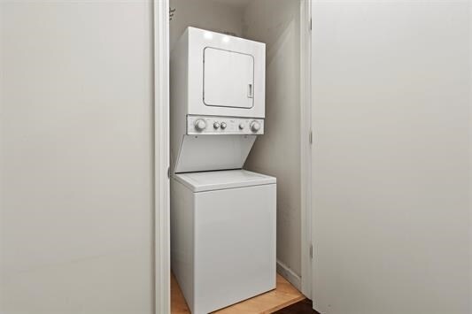 Building Photo - 24 Ave at Port Imperial