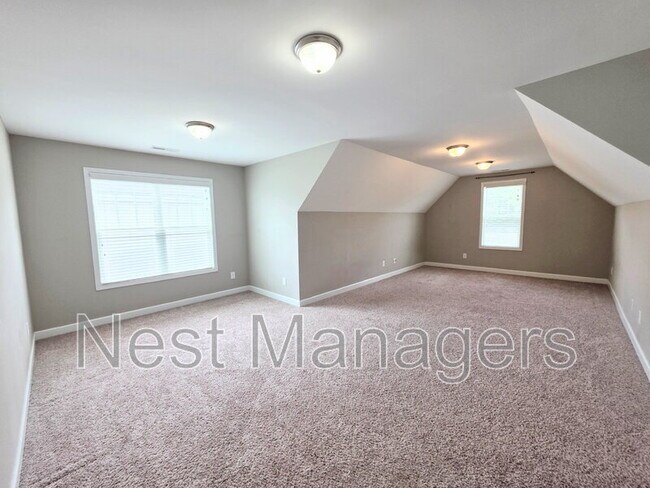 Building Photo - 2229 Andalusian Dr