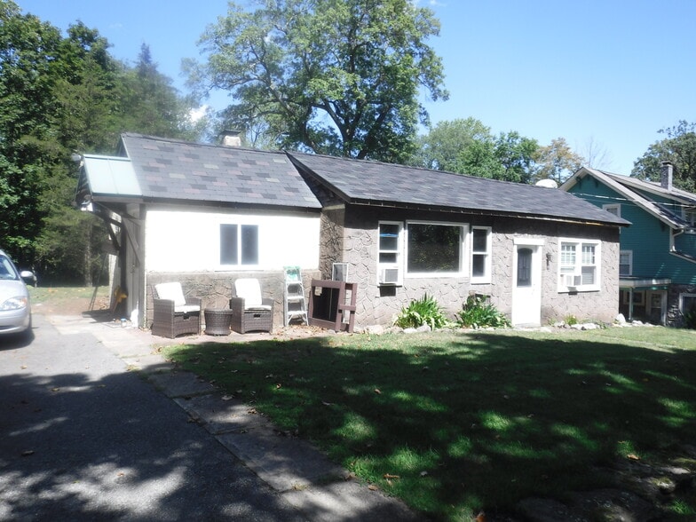Primary Photo - 224 Jacksonville Rd