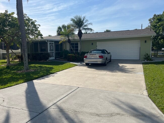 Primary Photo - 27251 Patrick St