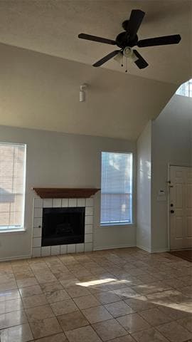 Building Photo - 18064 Kelly Blvd