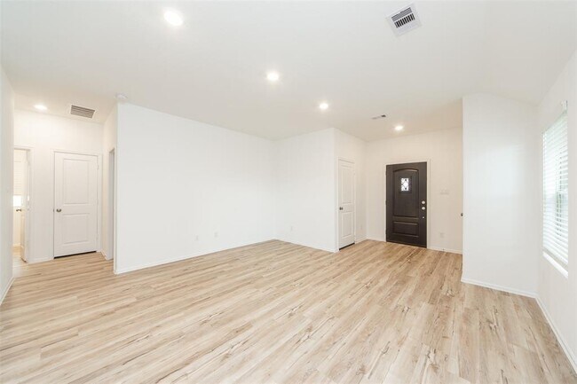 Building Photo - 25406 Katy Mills Pkwy