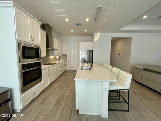 Building Photo - 437 Aquamarine Wy