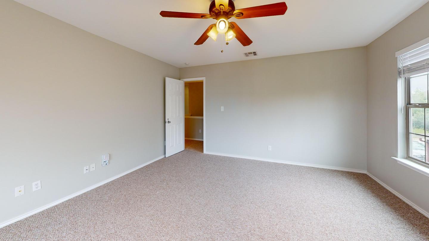 Building Photo - 1107 Fox Sparrow Cove