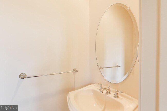 Building Photo - 13411 Deer Highlands Way