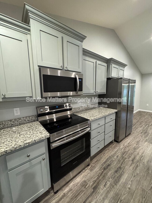 Building Photo - 6848 Stirrup Ln