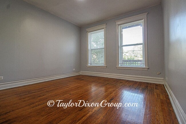 Building Photo - 5407 S Indiana Ave