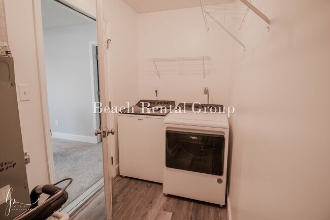 Building Photo - 3 Bedroom Townhome in Little River