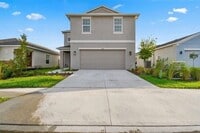 Building Photo - Spacious 5 Bed, 3.5 Bath Home with Fenced Yard and 2-Car Garage | Available Soon!