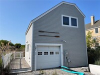 Building Photo - 141 Middle Beach Rd