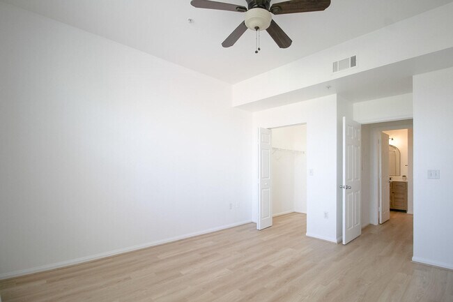 Building Photo - 11730 St Andrews Place