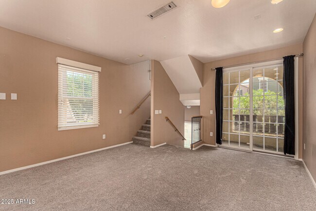 Building Photo - 1326 S Sabino Dr