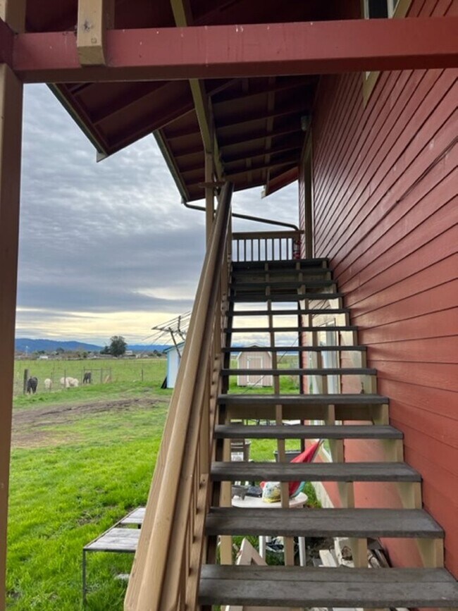 Building Photo - Marilann CT