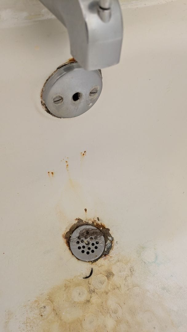 Building Photo - 806 S Saville Ave