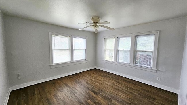 Building Photo - 2812 NW 23rd St