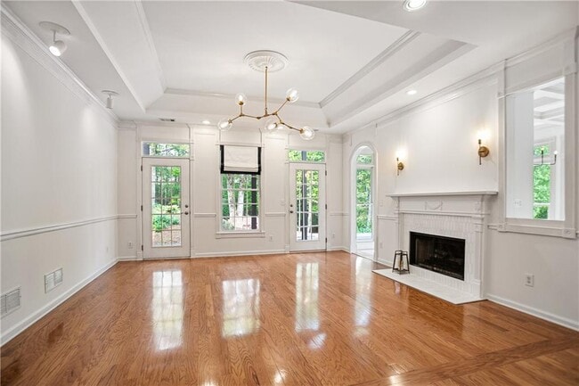Building Photo - 6285 Sterling Dr