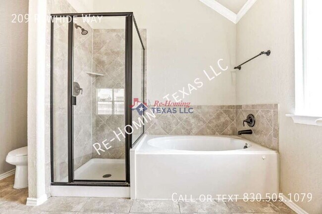 Building Photo - 209 Rawhide Way