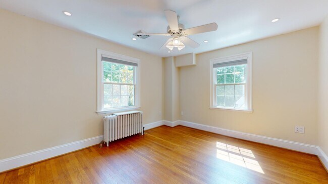 Building Photo - 4107 Aspen St