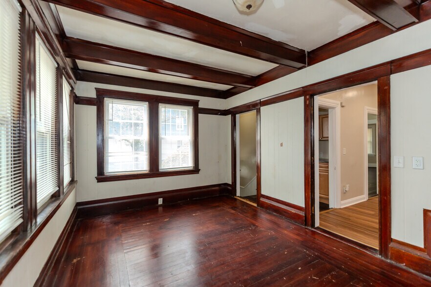 Building Photo - 173 Oakland Ave