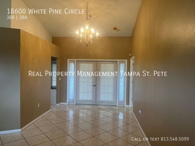 Building Photo - 18600 White Pine Cir